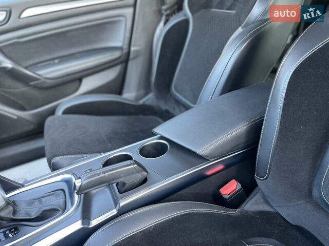 Серый Рено Меган, объемом двигателя 1.46 л и пробегом 160 тыс. км за 10900 $, фото 19 на Automoto.ua