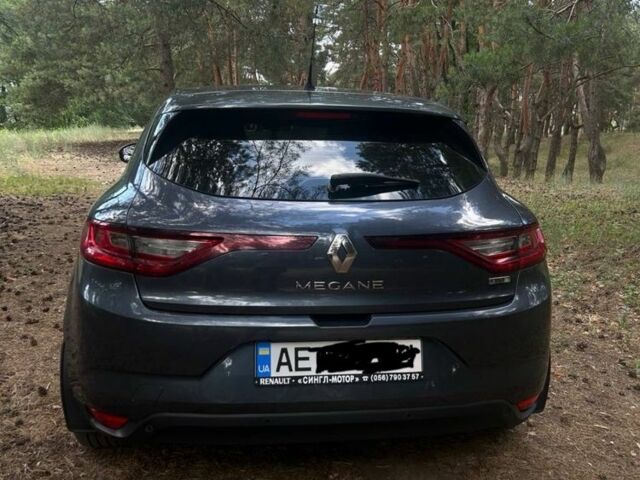 Серый Рено Меган, объемом двигателя 1.5 л и пробегом 280 тыс. км за 11500 $, фото 3 на Automoto.ua