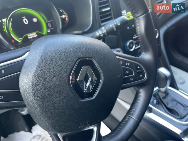 Серый Рено Меган, объемом двигателя 1.46 л и пробегом 160 тыс. км за 10900 $, фото 21 на Automoto.ua