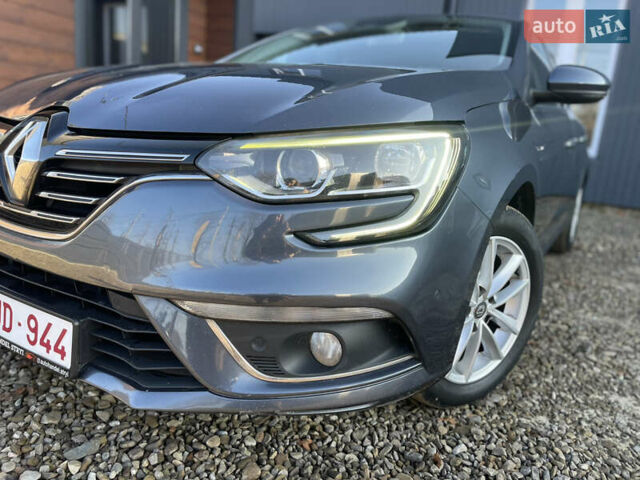 Серый Рено Меган, объемом двигателя 1.46 л и пробегом 160 тыс. км за 10900 $, фото 6 на Automoto.ua