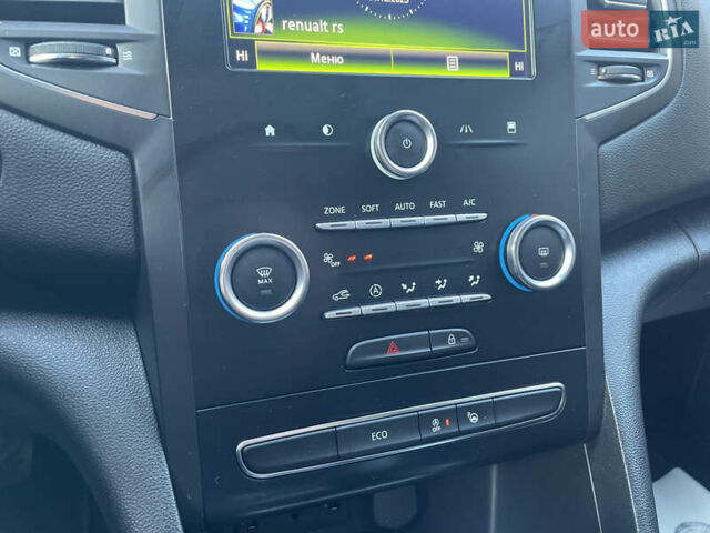 Серый Рено Меган, объемом двигателя 1.46 л и пробегом 160 тыс. км за 10900 $, фото 25 на Automoto.ua