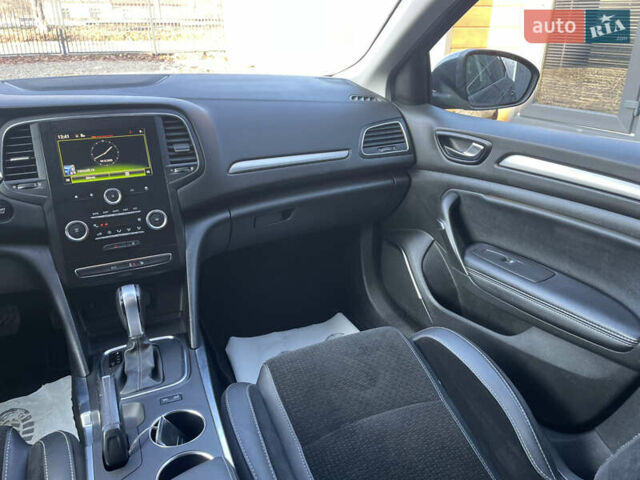 Серый Рено Меган, объемом двигателя 1.46 л и пробегом 160 тыс. км за 10900 $, фото 33 на Automoto.ua