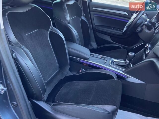 Серый Рено Меган, объемом двигателя 1.46 л и пробегом 93 тыс. км за 14850 $, фото 57 на Automoto.ua