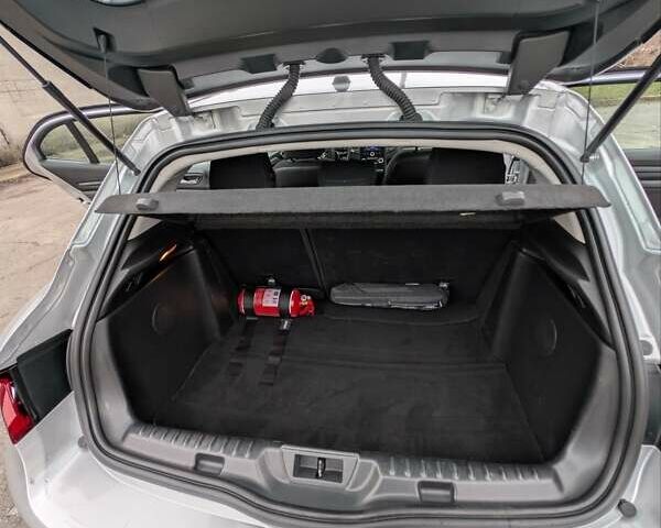 Серый Рено Меган, объемом двигателя 1.5 л и пробегом 254 тыс. км за 11300 $, фото 33 на Automoto.ua