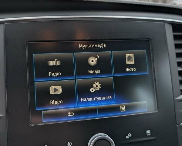 Серый Рено Меган, объемом двигателя 1.5 л и пробегом 254 тыс. км за 11300 $, фото 28 на Automoto.ua