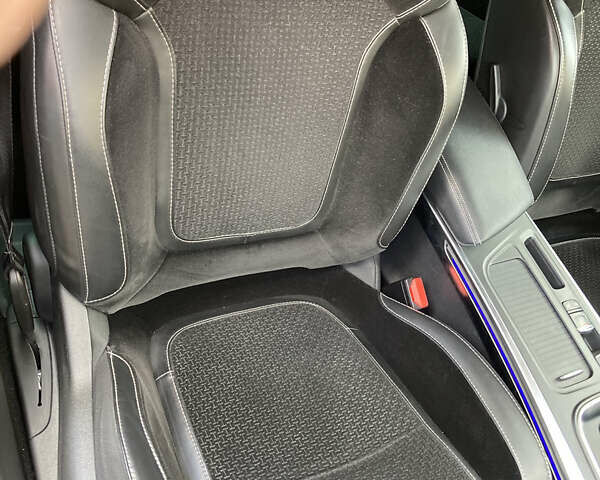 Рено Меган 2017 в Киеве на Automoto.ua Серый Рено Меган, объемом двигателя 1.2 л и пробегом 132 тыс. км за 13300 $, фото 26 на Automoto.ua