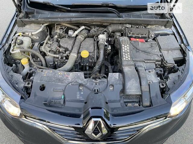 Сірий Рено Меган, об'ємом двигуна 1.5 л та пробігом 34 тис. км за 15750 $, фото 15 на Automoto.ua