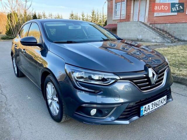 Серый Рено Меган, объемом двигателя 1.46 л и пробегом 93 тыс. км за 14999 $, фото 19 на Automoto.ua