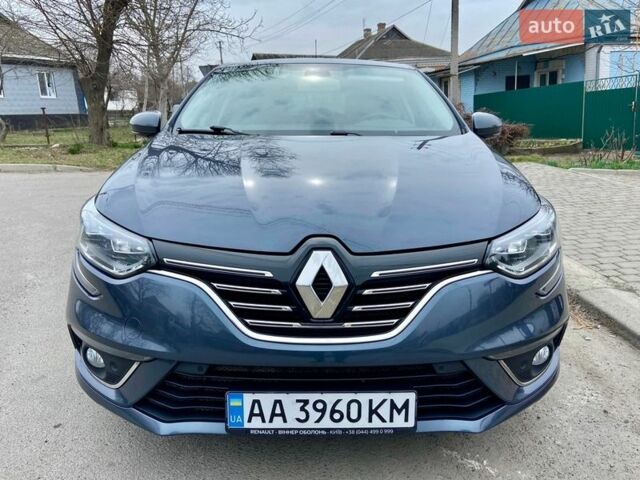 Серый Рено Меган, объемом двигателя 1.46 л и пробегом 93 тыс. км за 14850 $, фото 1 на Automoto.ua