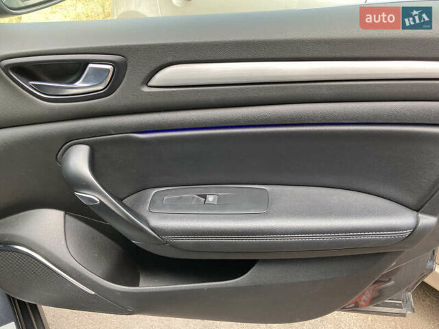 Рено Меган 2017 в Киеве на Automoto.ua Серый Рено Меган, объемом двигателя 1.2 л и пробегом 132 тыс. км за 13300 $, фото 25 на Automoto.ua