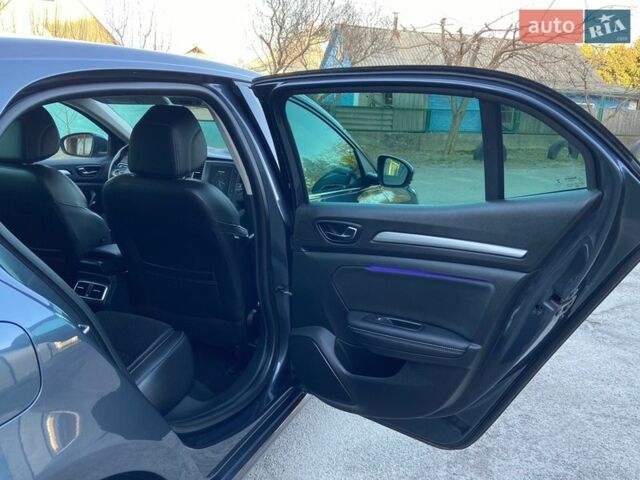 Серый Рено Меган, объемом двигателя 1.46 л и пробегом 93 тыс. км за 14999 $, фото 50 на Automoto.ua