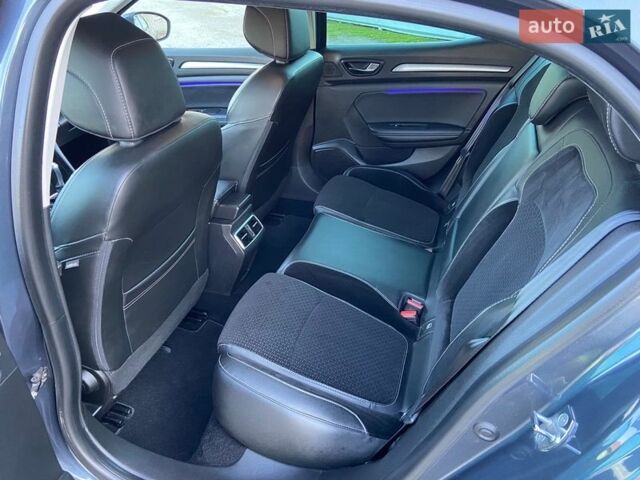 Серый Рено Меган, объемом двигателя 1.46 л и пробегом 93 тыс. км за 14850 $, фото 49 на Automoto.ua