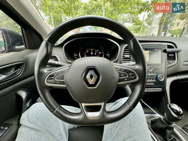 Сірий Рено Меган, об'ємом двигуна 1.46 л та пробігом 265 тис. км за 10600 $, фото 39 на Automoto.ua