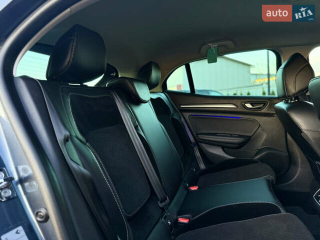 Серый Рено Меган, объемом двигателя 1.5 л и пробегом 190 тыс. км за 13999 $, фото 52 на Automoto.ua