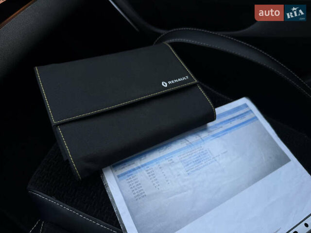 Серый Рено Меган, объемом двигателя 1.5 л и пробегом 190 тыс. км за 13999 $, фото 57 на Automoto.ua
