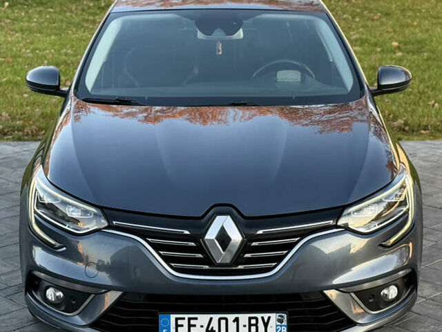 Серый Рено Меган, объемом двигателя 1.5 л и пробегом 190 тыс. км за 13999 $, фото 1 на Automoto.ua