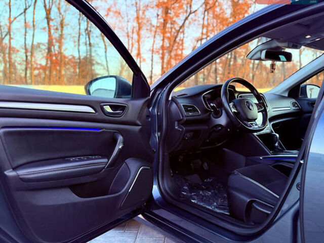 Серый Рено Меган, объемом двигателя 1.5 л и пробегом 190 тыс. км за 13999 $, фото 20 на Automoto.ua