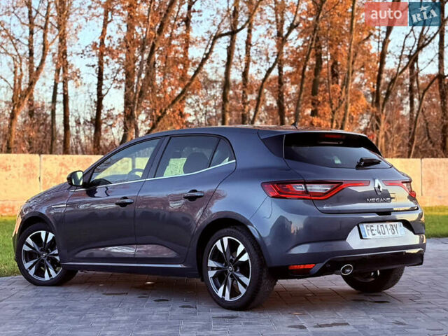 Серый Рено Меган, объемом двигателя 1.5 л и пробегом 190 тыс. км за 13999 $, фото 3 на Automoto.ua