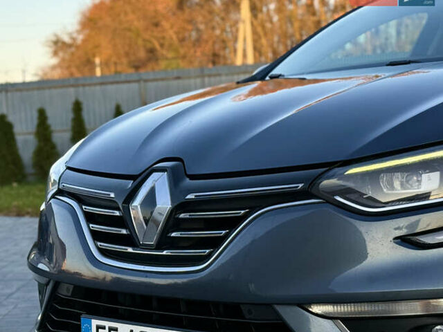 Серый Рено Меган, объемом двигателя 1.5 л и пробегом 190 тыс. км за 13999 $, фото 9 на Automoto.ua