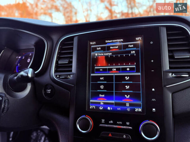 Серый Рено Меган, объемом двигателя 1.5 л и пробегом 190 тыс. км за 13999 $, фото 35 на Automoto.ua