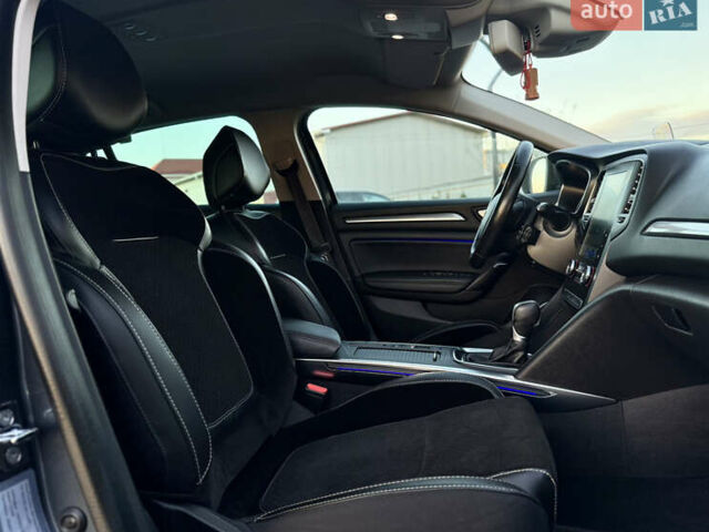 Серый Рено Меган, объемом двигателя 1.5 л и пробегом 190 тыс. км за 13999 $, фото 45 на Automoto.ua