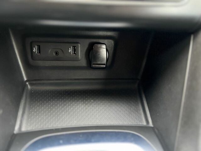 Сірий Рено Меган, об'ємом двигуна 1.5 л та пробігом 165 тис. км за 13800 $, фото 21 на Automoto.ua