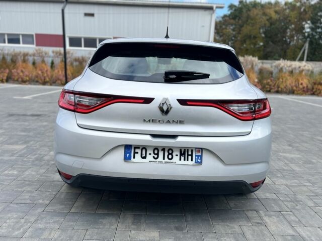Рено Меган 2020 в Луцке на Automoto.ua Серый Рено Меган, объемом двигателя 1.5 л и пробегом 165 тыс. км за 14000 $, фото 2 на Automoto.ua