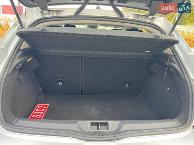 Рено Меган 2020 в Луцке на Automoto.ua Серый Рено Меган, объемом двигателя 1.46 л и пробегом 165 тыс. км за 14200 $, фото 24 на Automoto.ua