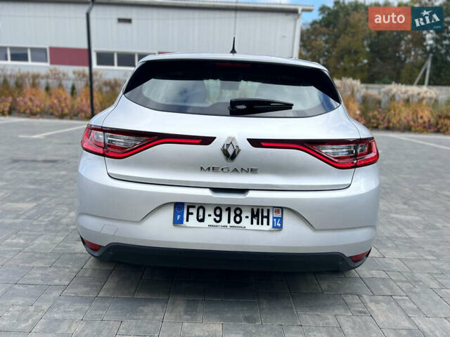 Рено Меган 2020 в Луцке на Automoto.ua Серый Рено Меган, объемом двигателя 1.46 л и пробегом 165 тыс. км за 14200 $, фото 7 на Automoto.ua
