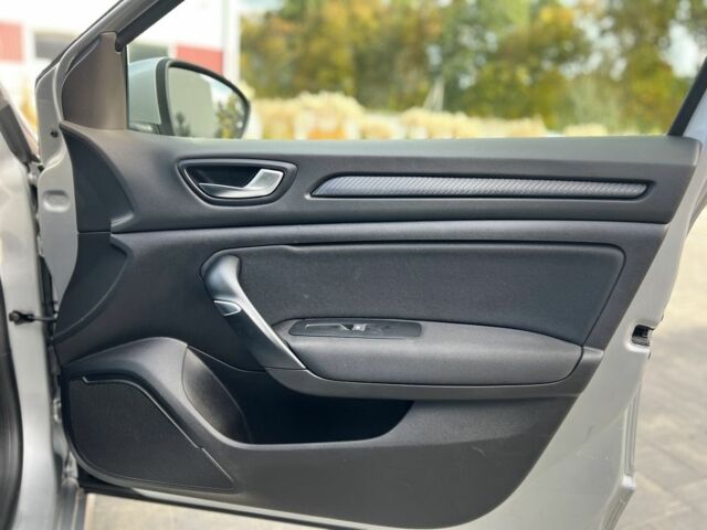 Сірий Рено Меган, об'ємом двигуна 1.5 л та пробігом 165 тис. км за 13800 $, фото 8 на Automoto.ua