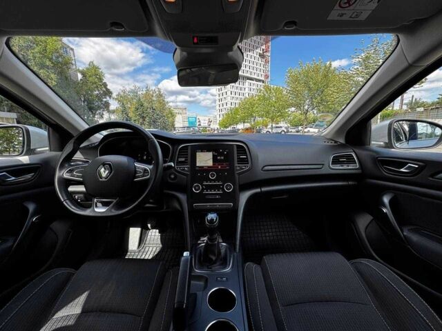 Серый Рено Меган, объемом двигателя 1.5 л и пробегом 163 тыс. км за 14800 $, фото 14 на Automoto.ua