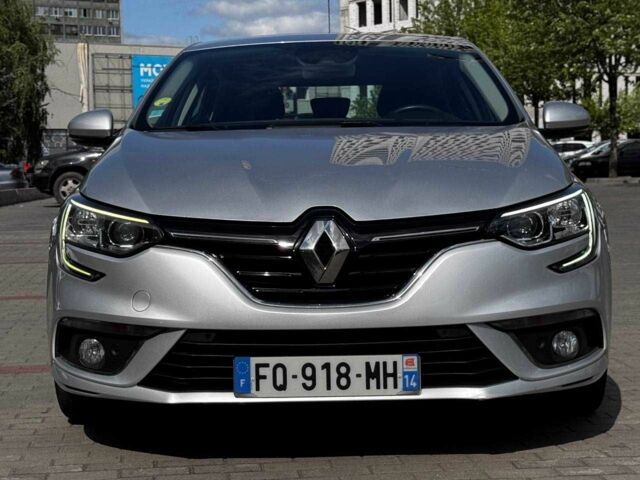 Серый Рено Меган, объемом двигателя 1.5 л и пробегом 163 тыс. км за 14800 $, фото 2 на Automoto.ua
