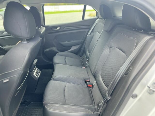 Рено Меган 2020 в Луцке на Automoto.ua Серый Рено Меган, объемом двигателя 1.5 л и пробегом 165 тыс. км за 14000 $, фото 15 на Automoto.ua