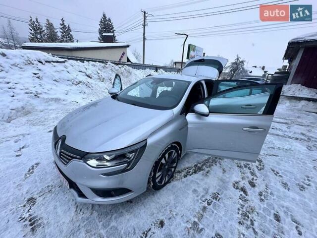 Сірий Рено Меган, об'ємом двигуна 1.3 л та пробігом 56 тис. км за 14500 $, фото 24 на Automoto.ua