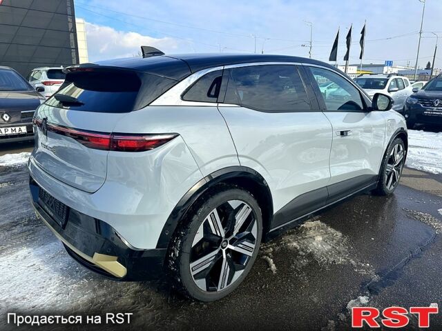 Серый Рено Меган, объемом двигателя 0 л и пробегом 54 тыс. км за 24031 $, фото 6 на Automoto.ua