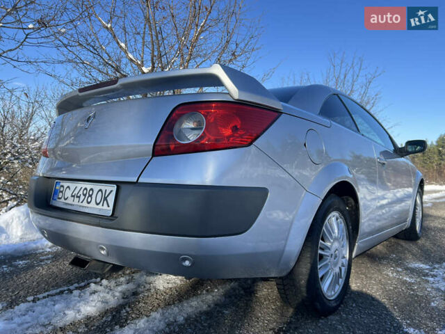 Сірий Рено Меган, об'ємом двигуна 1.9 л та пробігом 246 тис. км за 3999 $, фото 15 на Automoto.ua