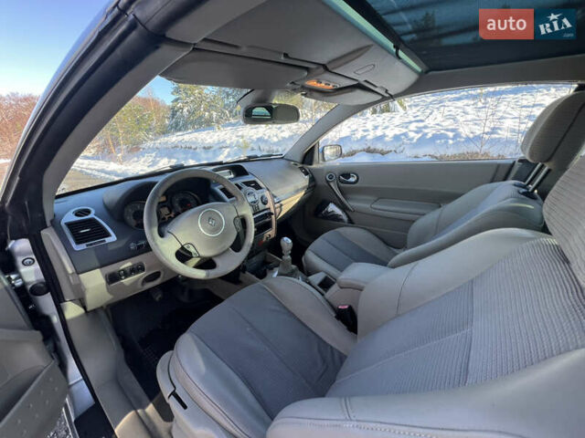 Сірий Рено Меган, об'ємом двигуна 1.9 л та пробігом 246 тис. км за 3999 $, фото 5 на Automoto.ua