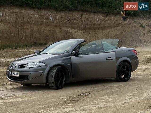 Серый Рено Меган, объемом двигателя 2 л и пробегом 273 тыс. км за 4500 $, фото 9 на Automoto.ua