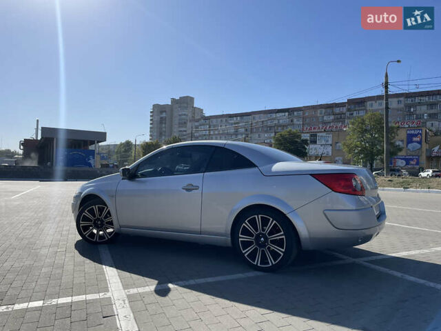 Сірий Рено Меган, об'ємом двигуна 1.6 л та пробігом 290 тис. км за 6500 $, фото 17 на Automoto.ua