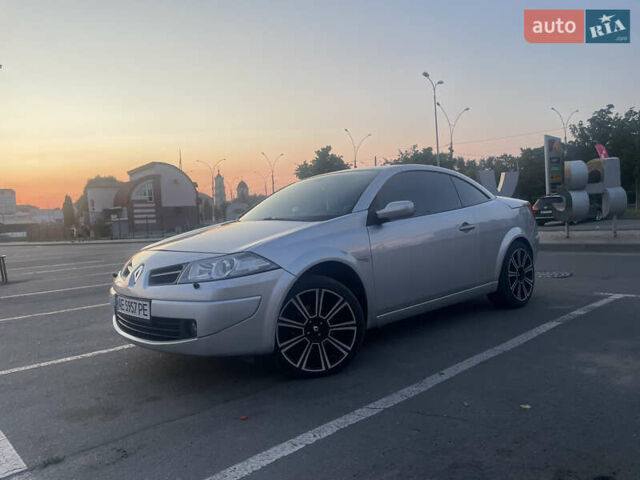 Сірий Рено Меган, об'ємом двигуна 1.6 л та пробігом 290 тис. км за 6500 $, фото 2 на Automoto.ua
