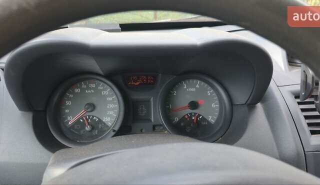 Сірий Рено Меган, об'ємом двигуна 1.6 л та пробігом 195 тис. км за 2999 $, фото 8 на Automoto.ua