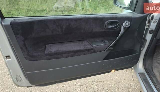 Серый Рено Меган, объемом двигателя 1.6 л и пробегом 195 тыс. км за 3100 $, фото 4 на Automoto.ua