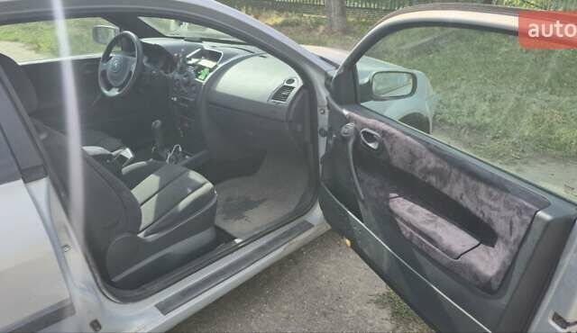 Сірий Рено Меган, об'ємом двигуна 1.6 л та пробігом 195 тис. км за 2999 $, фото 11 на Automoto.ua