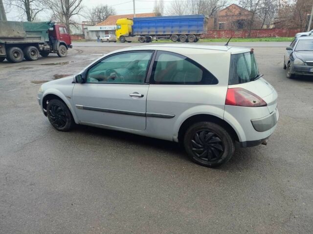 Серый Рено Меган, объемом двигателя 1.5 л и пробегом 280 тыс. км за 950 $, фото 1 на Automoto.ua