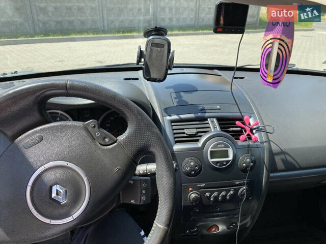 Сірий Рено Меган, об'ємом двигуна 1.9 л та пробігом 258 тис. км за 4500 $, фото 8 на Automoto.ua