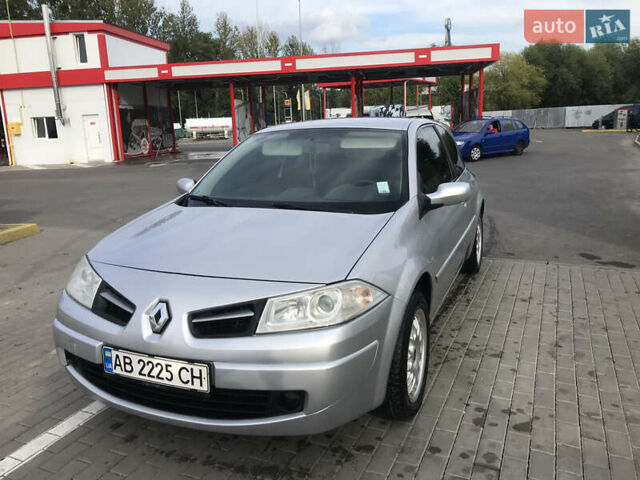 Сірий Рено Меган, об'ємом двигуна 1.6 л та пробігом 270 тис. км за 3500 $, фото 2 на Automoto.ua