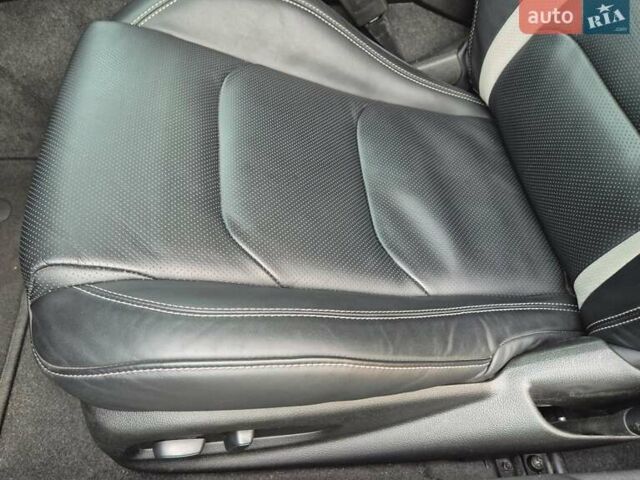 Сірий Рено Меган, об'ємом двигуна 3.6 л та пробігом 35 тис. км за 32600 $, фото 26 на Automoto.ua
