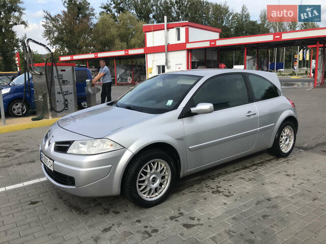 Сірий Рено Меган, об'ємом двигуна 1.6 л та пробігом 270 тис. км за 3500 $, фото 3 на Automoto.ua