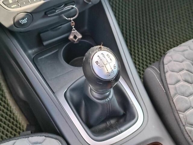 Рено Меган 2009 в Харькове на Automoto.ua Серый Рено Меган, объемом двигателя 1.9 л и пробегом 151 тыс. км за 6690 $, фото 22 на Automoto.ua