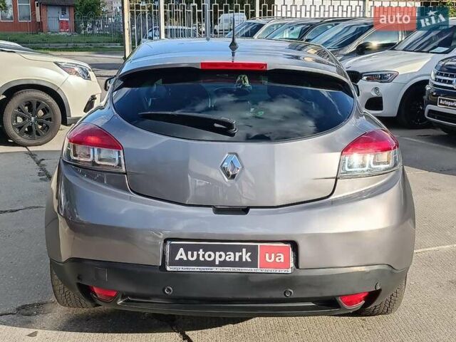 Рено Меган 2009 в Харькове на Automoto.ua Серый Рено Меган, объемом двигателя 1.9 л и пробегом 151 тыс. км за 7390 $, фото 8 на Automoto.ua